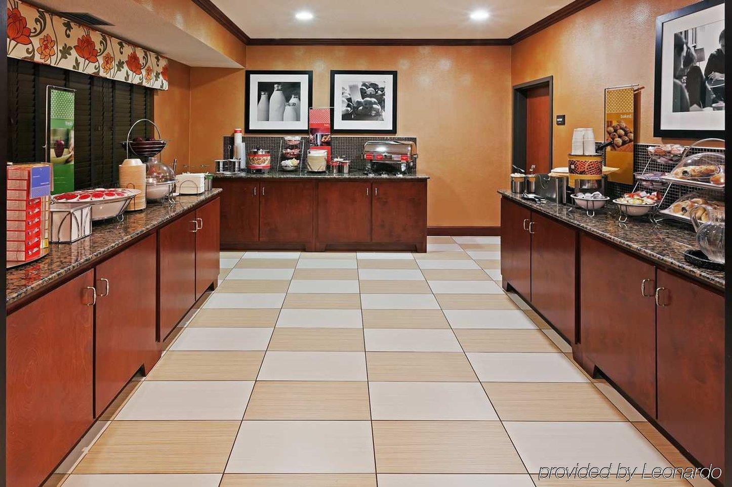 Hampton Inn Manhattan Restoran fotoğraf